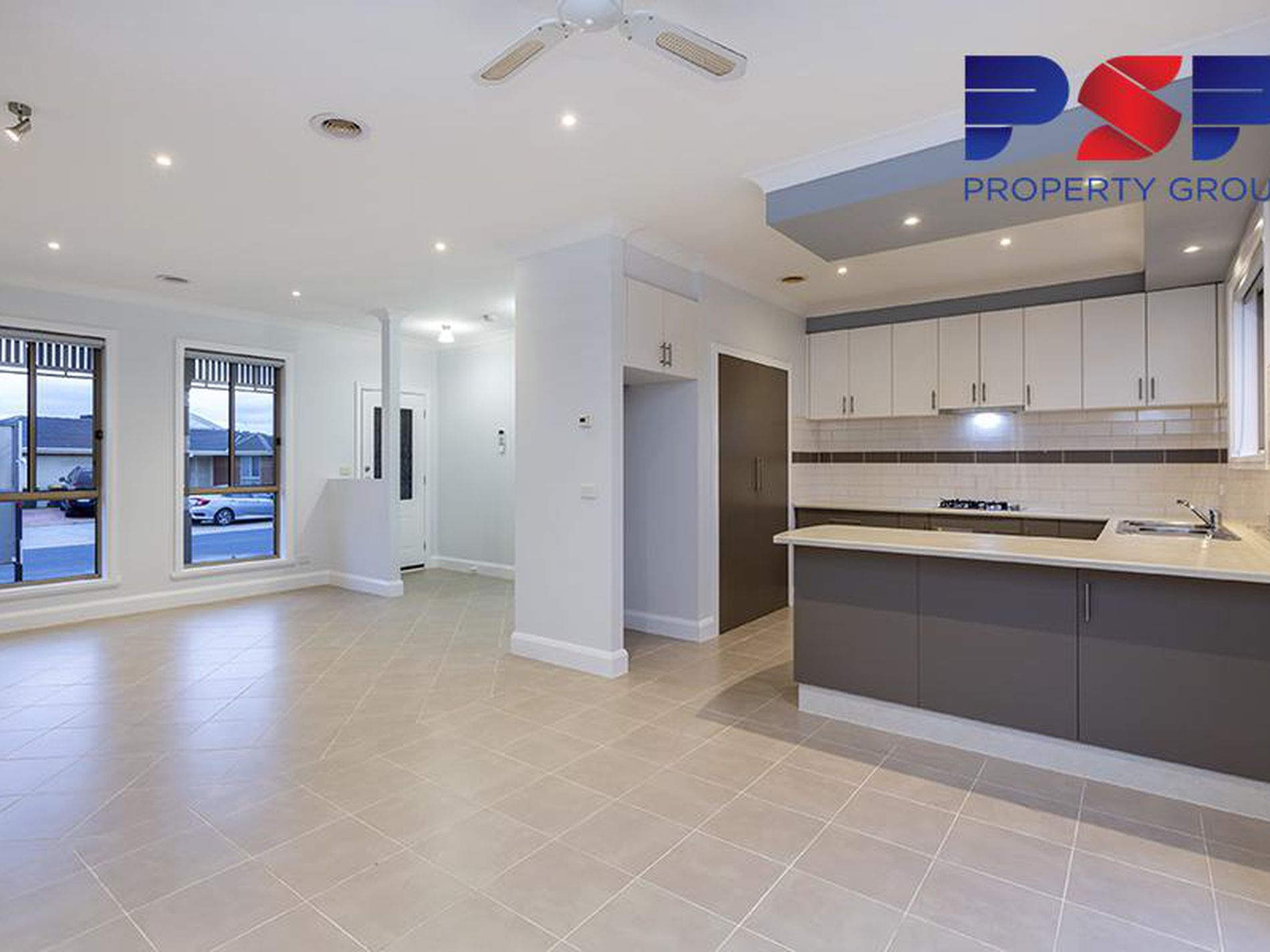 2/2 Bellworth Avenue, Tarneit