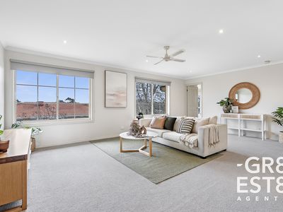 27 London Crescent, Narre Warren
