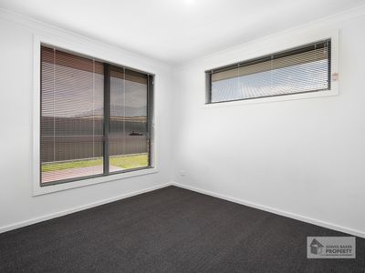 1 / 147 Inglis Street, Wynyard