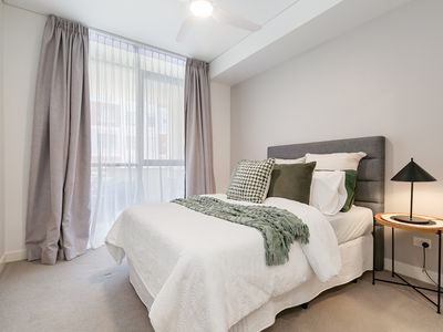 2 / 5 Hawksburn Road, Rivervale