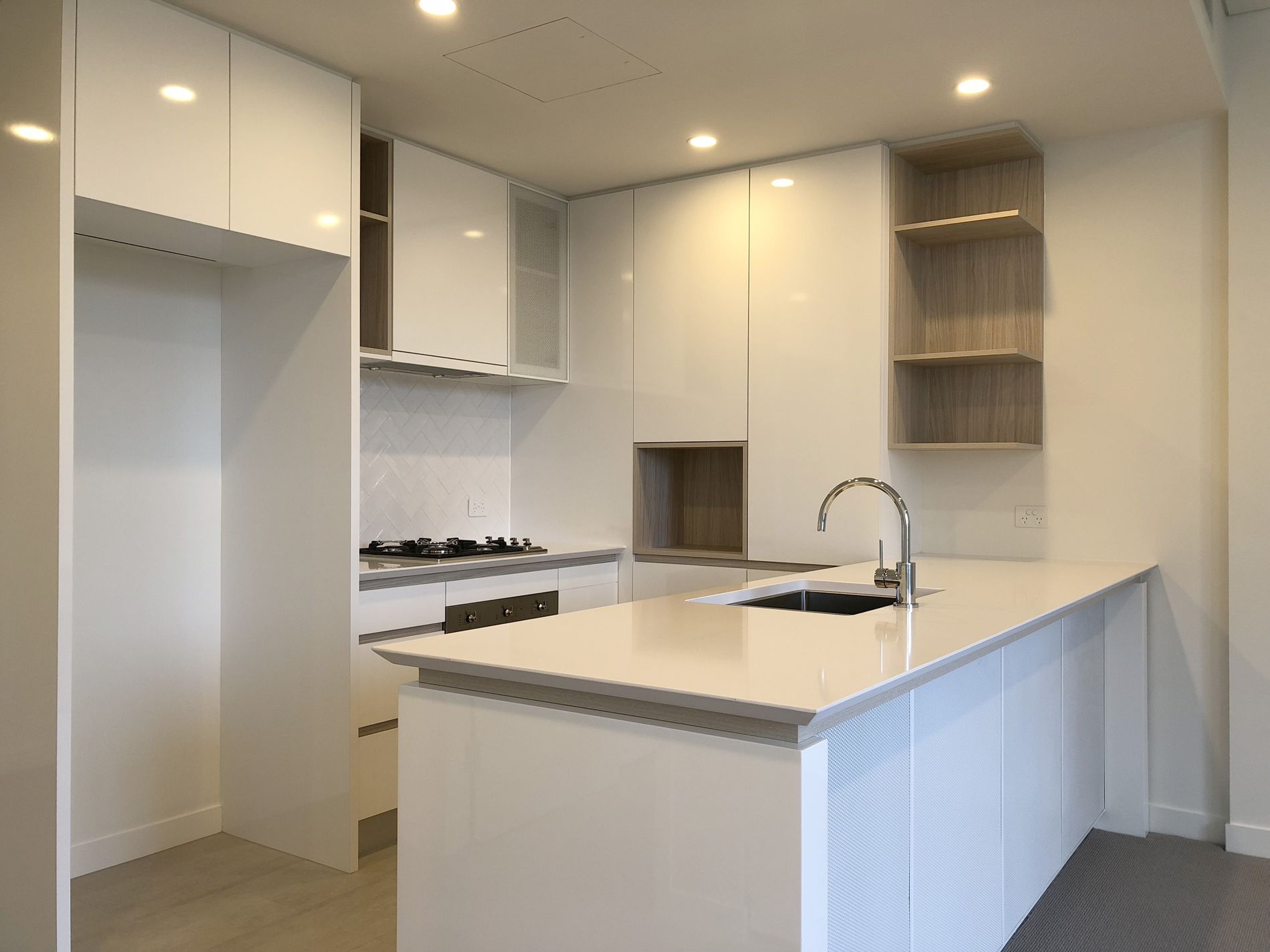 1307 / 15 Lachlan Street, Waterloo