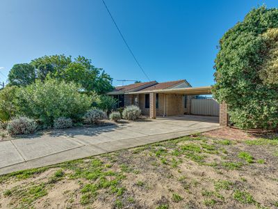 54 Moorpark Avenue, Yanchep