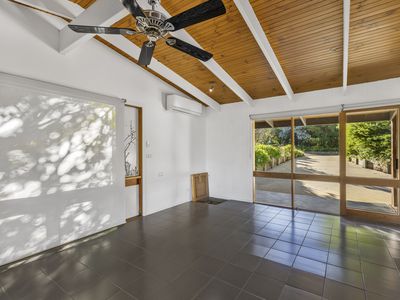 9 Braeside Court, Tawonga South