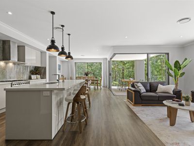 3 Thomas Graham Court, Highvale