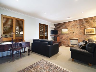 100 Sydenham Road, Doubleview