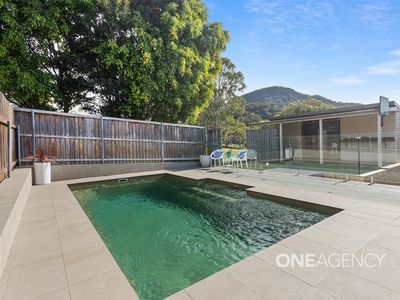 6 Primrose Place, Farmborough Heights