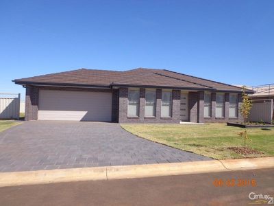 2 Wollomobi Drive, Dubbo