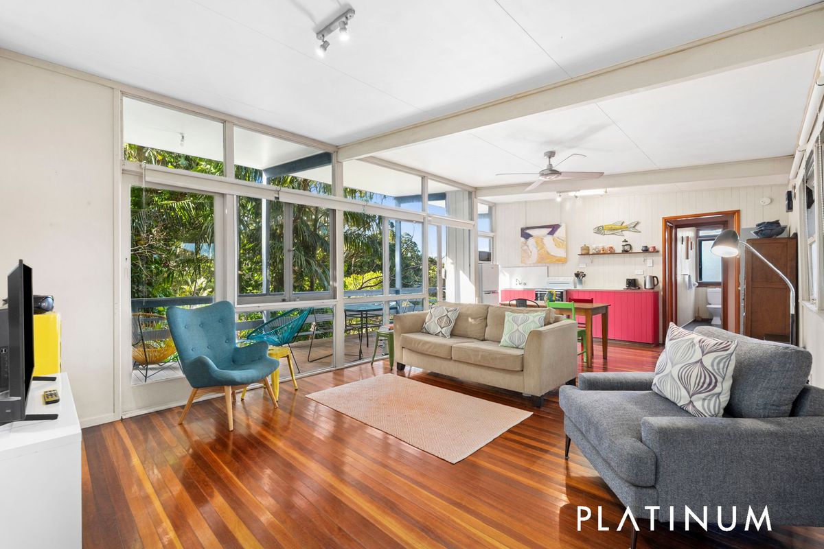 17 Regent Street, Currumbin