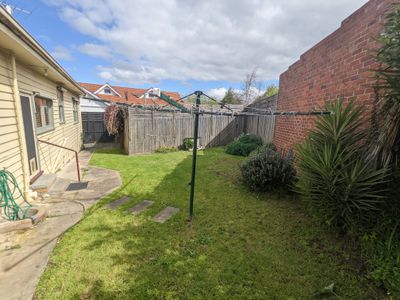 5 Central Avenue, Manifold Heights