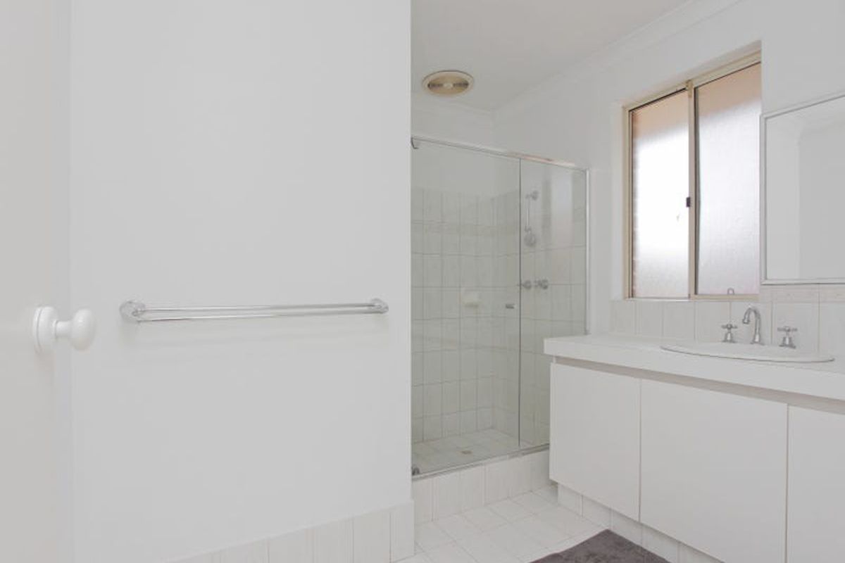 3 / 5 Walga Court, Yokine