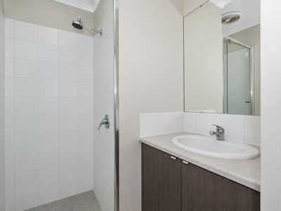 37 Cilantro Parkway, Seville Grove