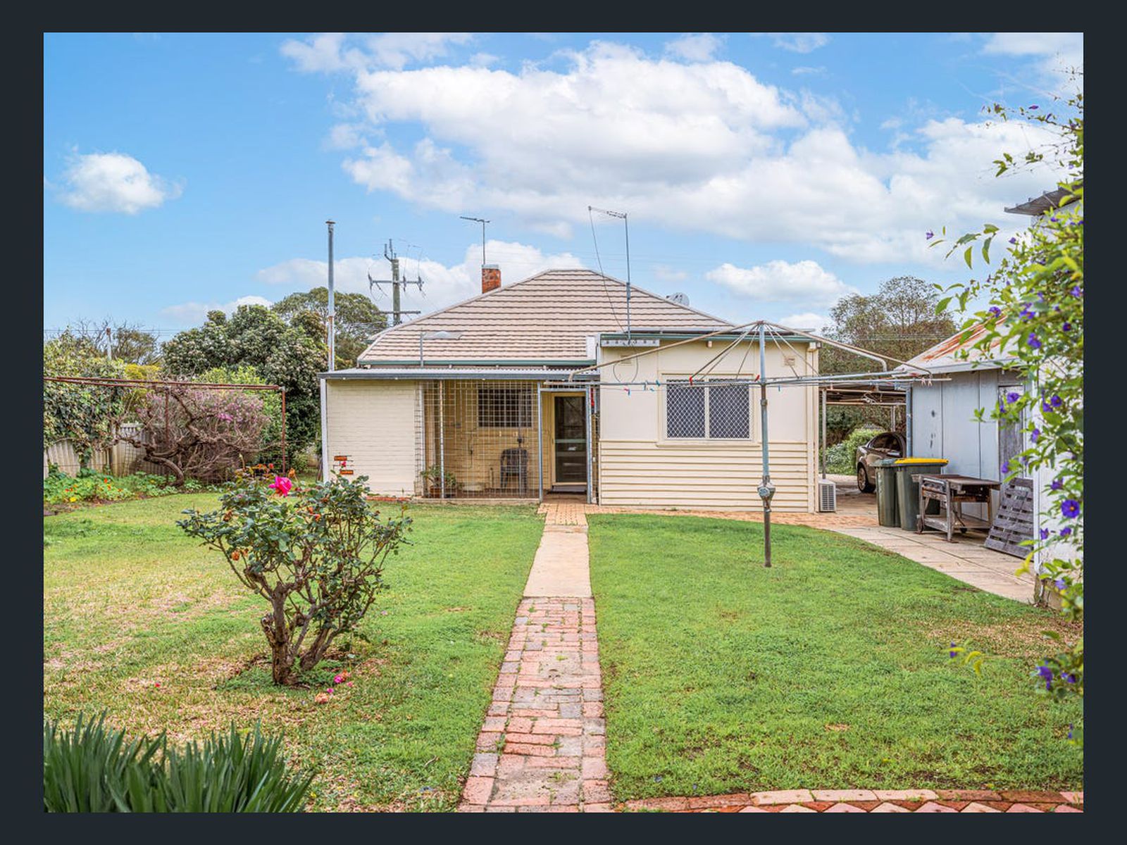 36 Dudley Street, Midland