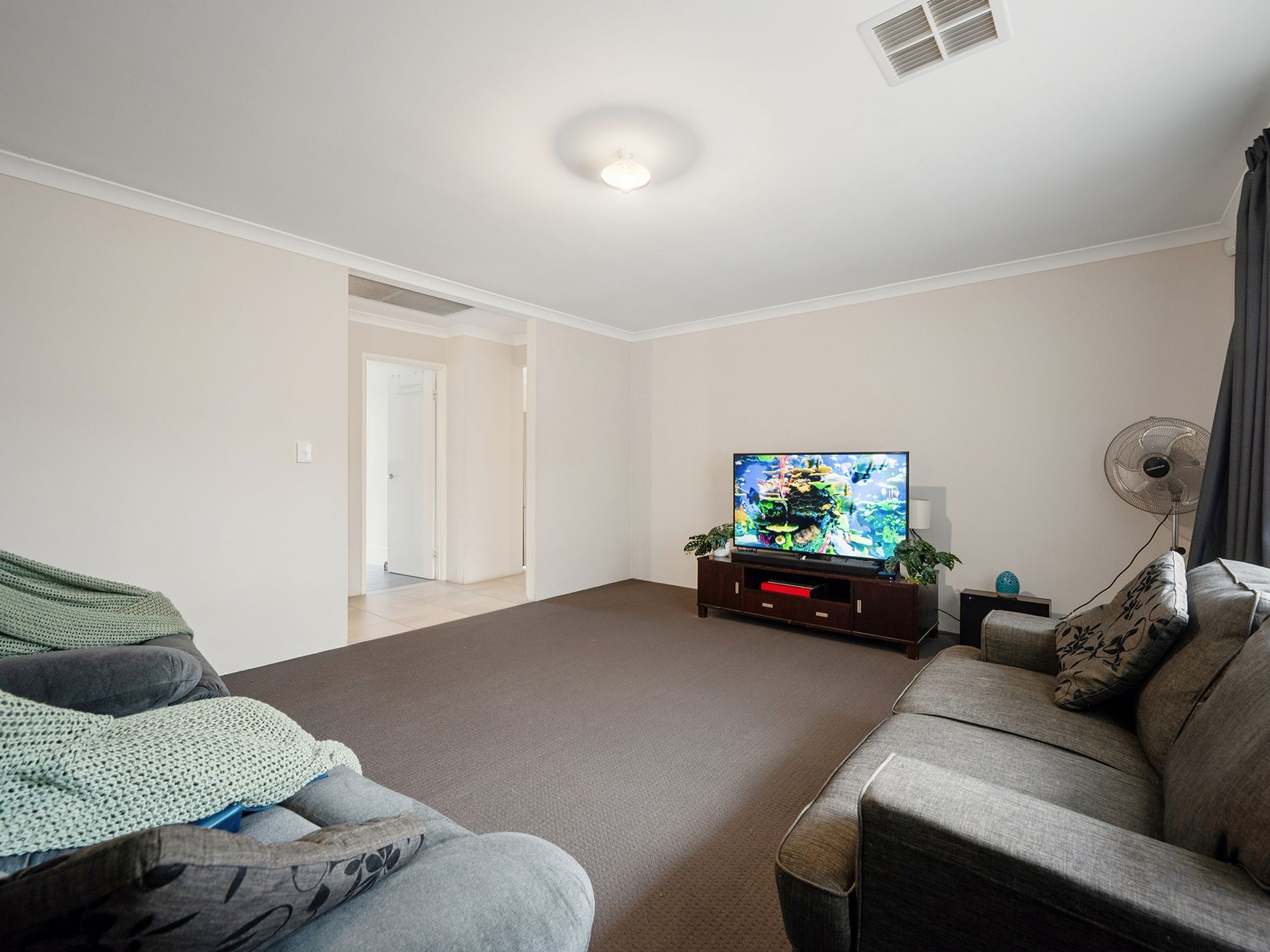 26 Calvera Gardens, Piara Waters