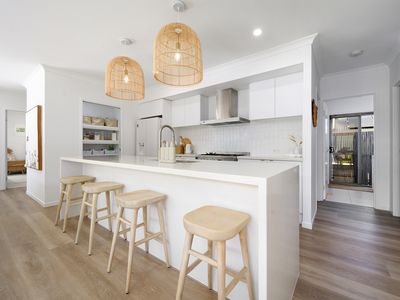 5 Alexa Rise, Upper Coomera
