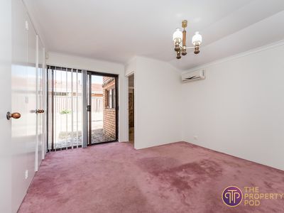 12 Mercer Road, Riverton