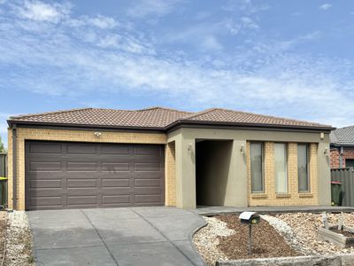 37 Lancewood Road, Manor Lakes