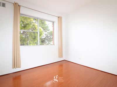 2 / 2 Mons Avenue, West Ryde