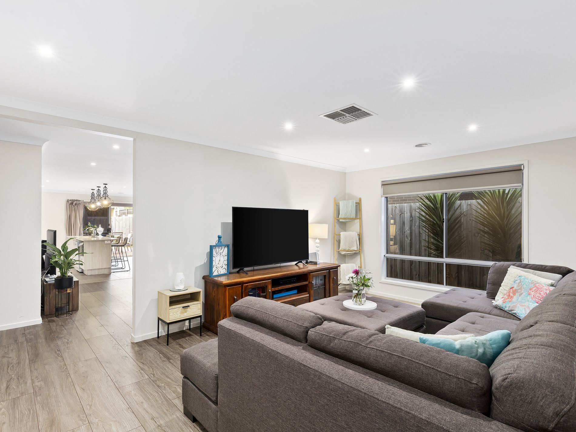 30 Stringers Lane, Leopold