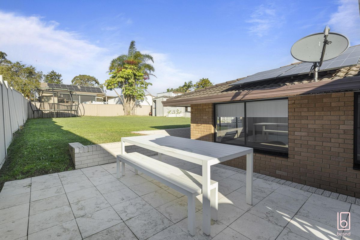 21 Phyllis Avenue, Kanwal