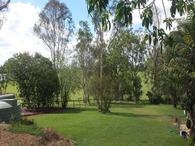 27 Balmoral Grove, Karalee
