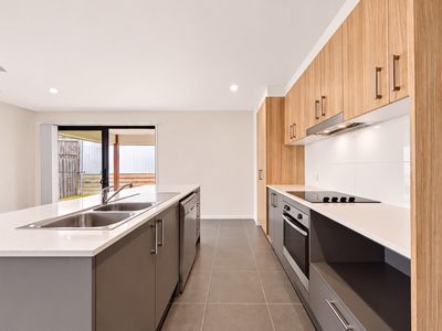 2 / 2 Europa Street, Burpengary