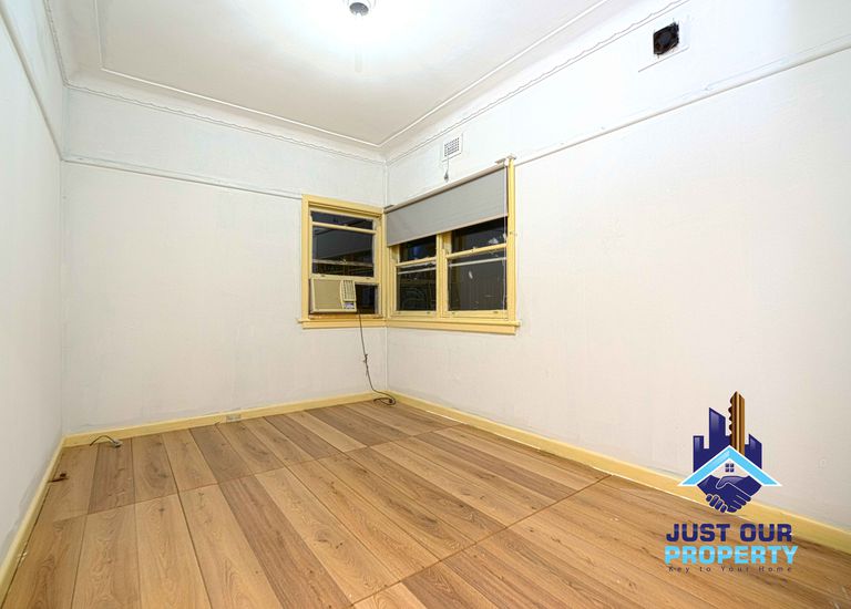 32 Clarence Street, Condell Park