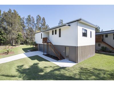 12 Canowindra Court, South Golden Beach