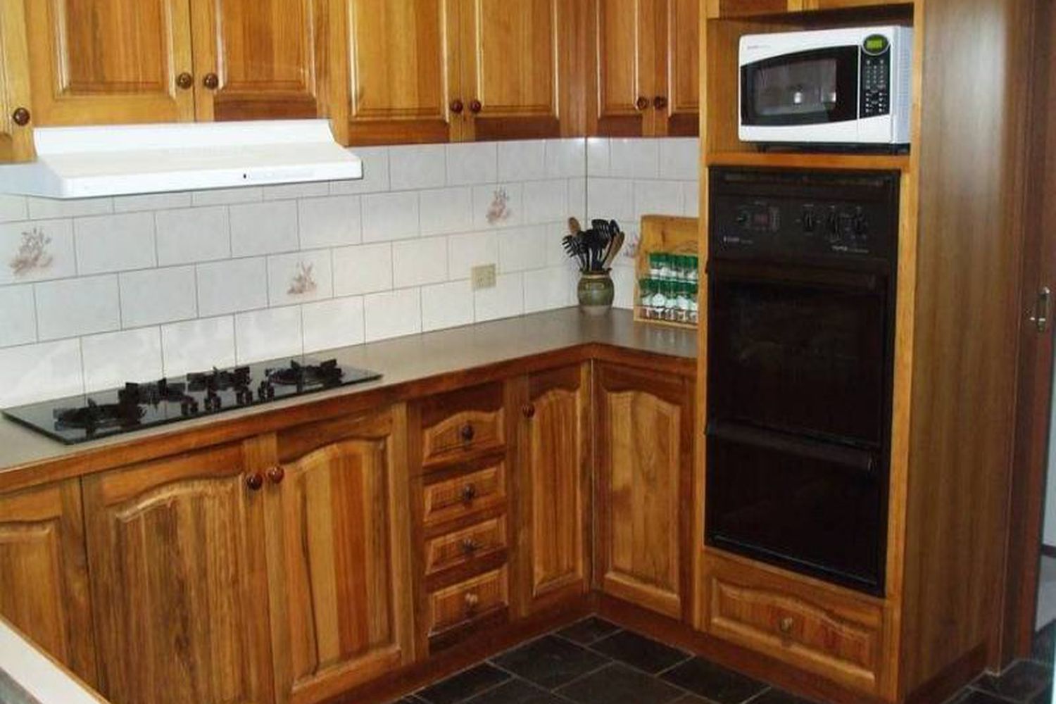 1 Lukin Court, Horsham
