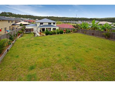 26 Hawkesbury Ave, Pacific Pines