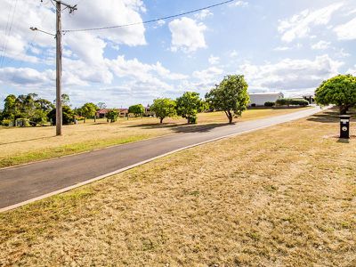 43 Tessmanns Road, Kingaroy