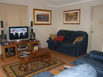 4 / 6 Nardoo Loop, Newman