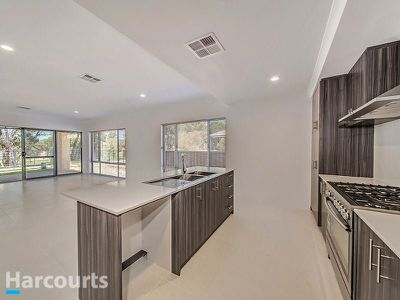 16 Bunker Crescent, Yanchep