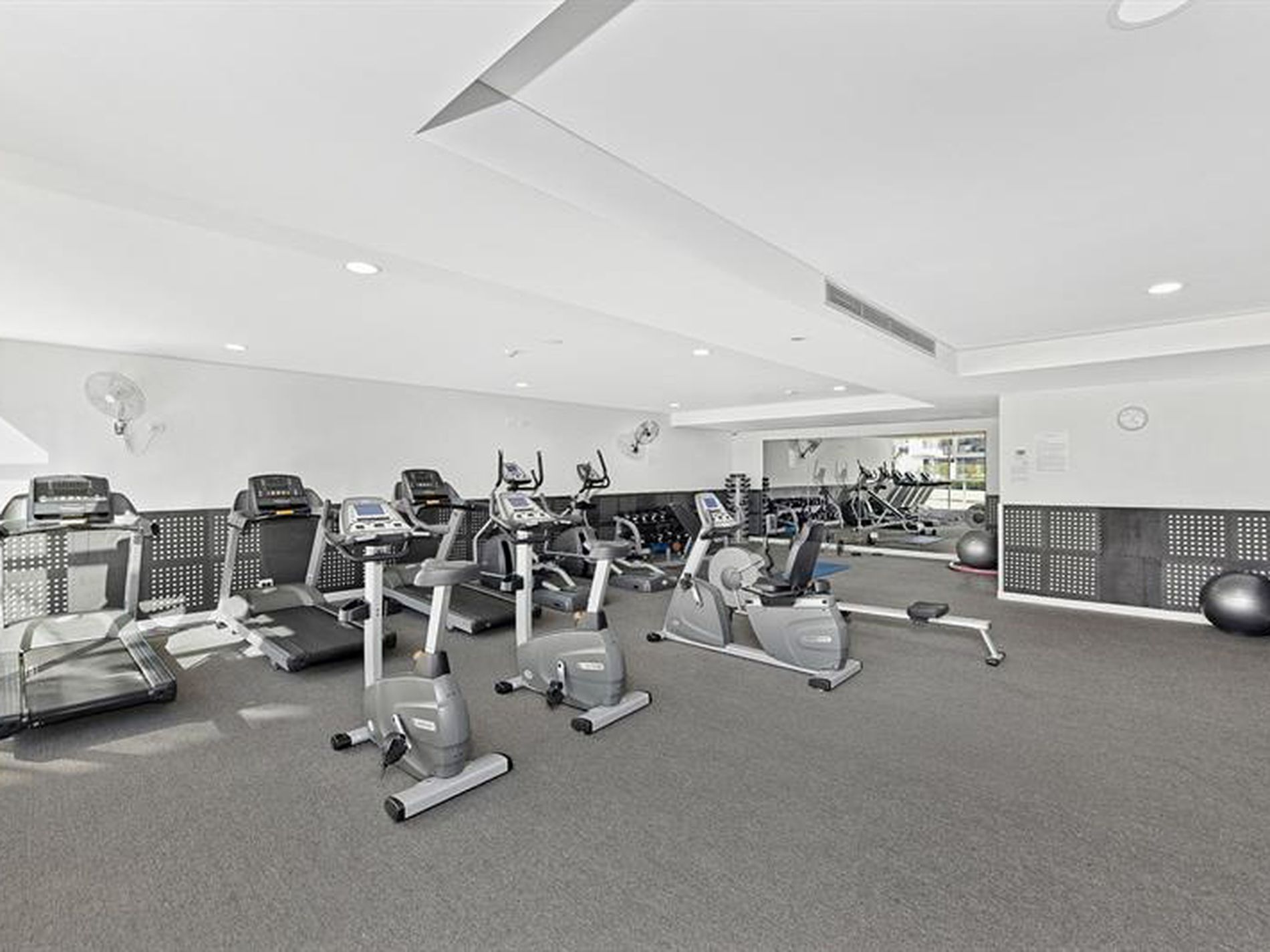 401 / 7 Henry Street, Turrella