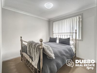 31 Magnolia Boulevard, Dubbo
