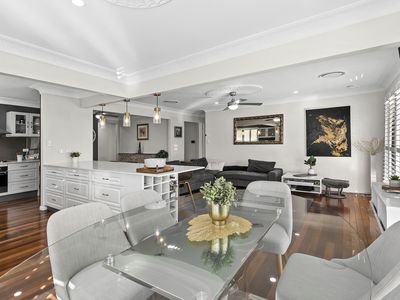113 Trouts Road, Stafford Heights