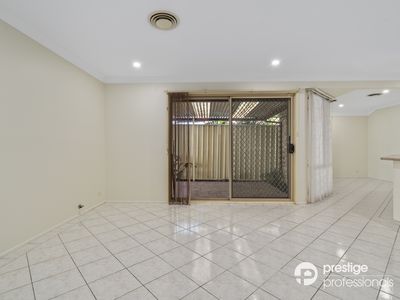 47 Lyndhurst Court, Wattle Grove