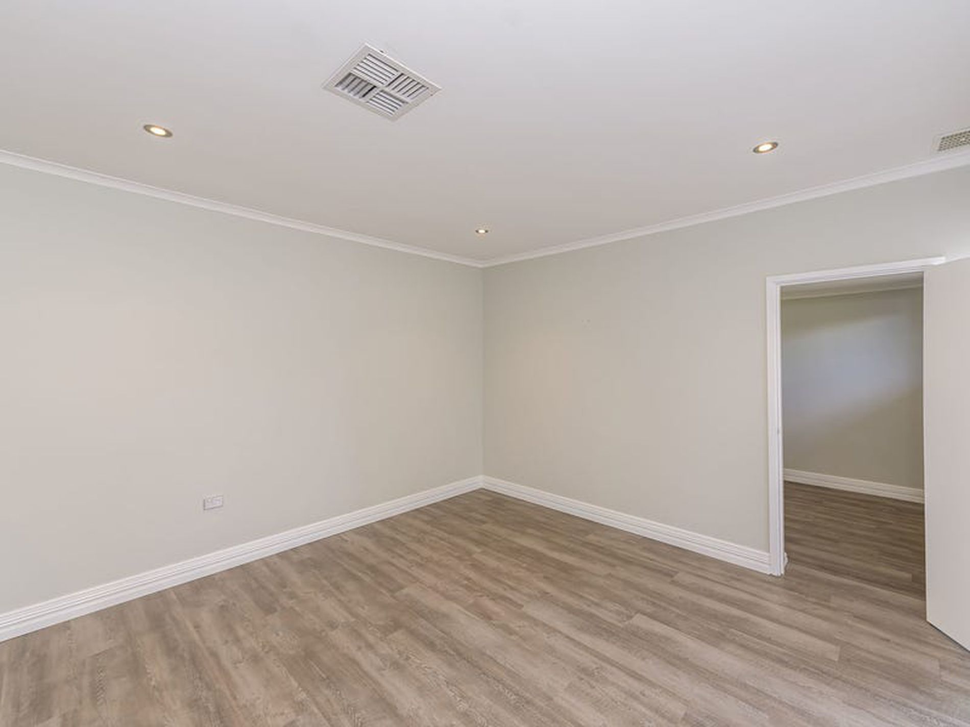 21 Stawell Way, Padbury