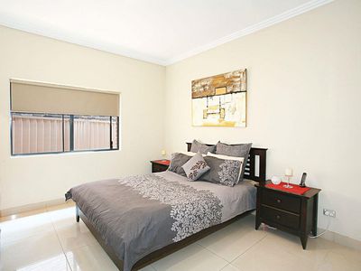 10 Alexander, Arncliffe