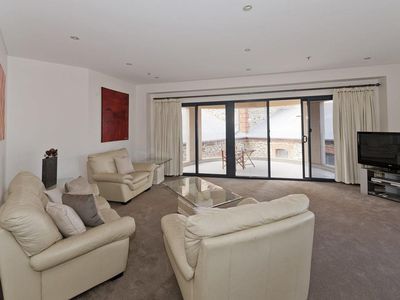 28 / 14 Dequetteville Terrace, Kent Town
