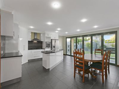 17 Mangana Drive, Mulgrave