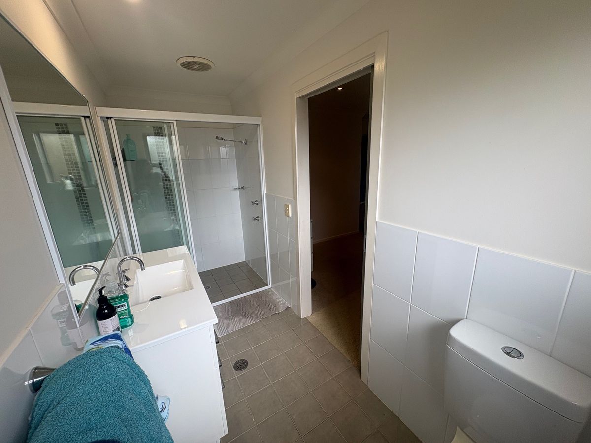 7 Waverider Cove, Safety Beach