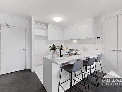 105 / 99 Whiteman Street, Southbank