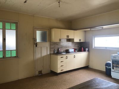 30 Armstrong Road, Queenton