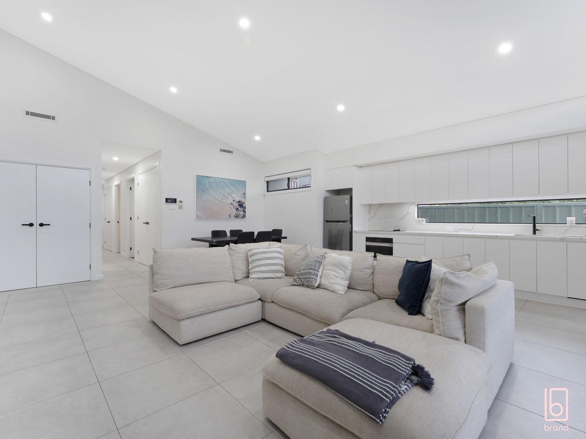 22A Woolana Avenue, Budgewoi