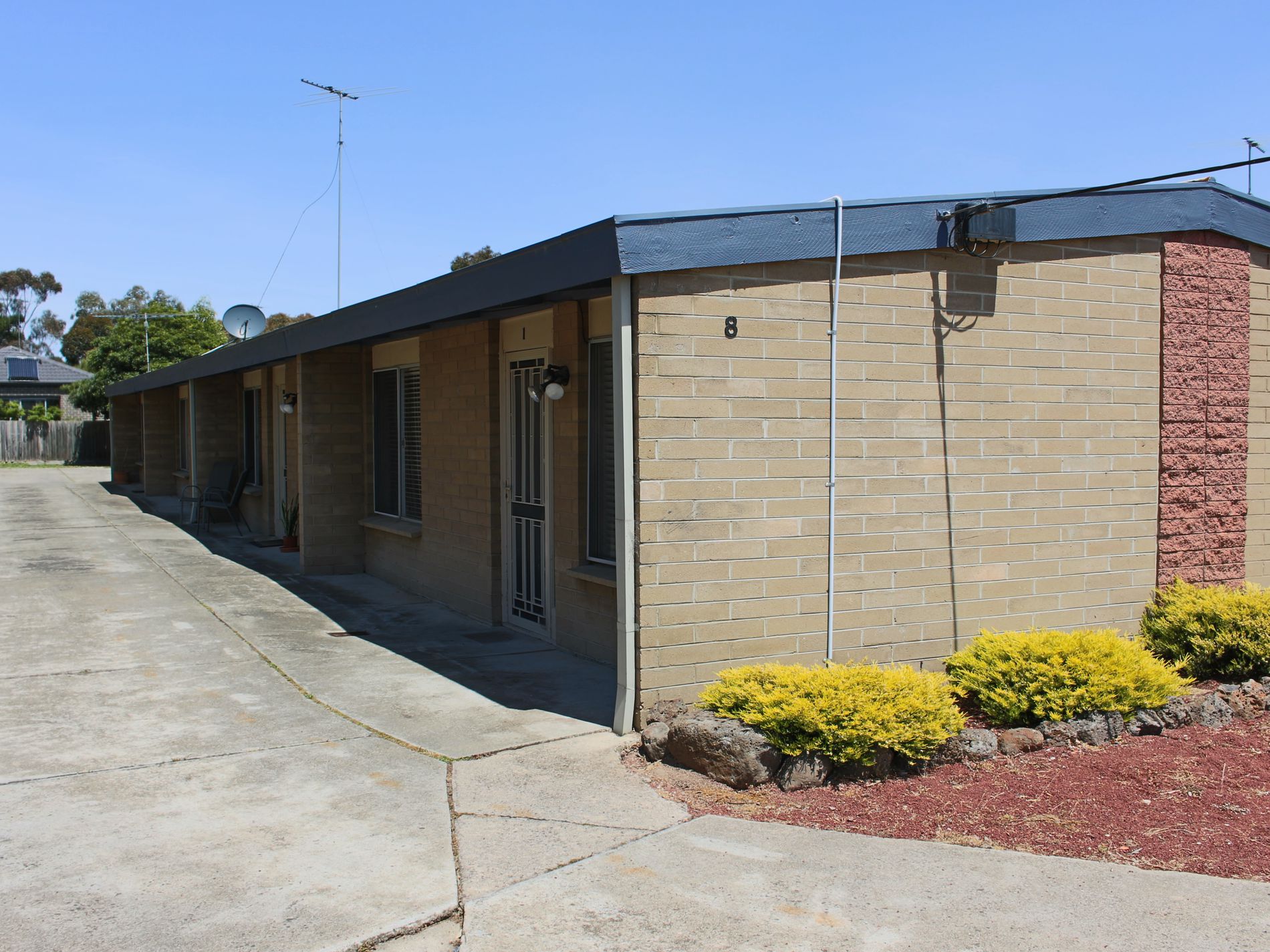 1 / 8 Lindel Street, Newcomb