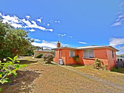 4 Simpson Avenue, George Town