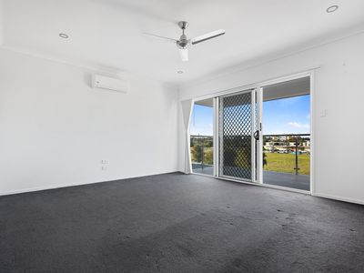 5 Kershaw Crescent, Mango Hill