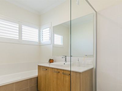 2A Austin Place, Winthrop