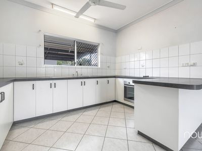 5 / 26 Flametree Circuit, Rosebery