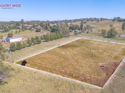 40 Elm Street, Guyra